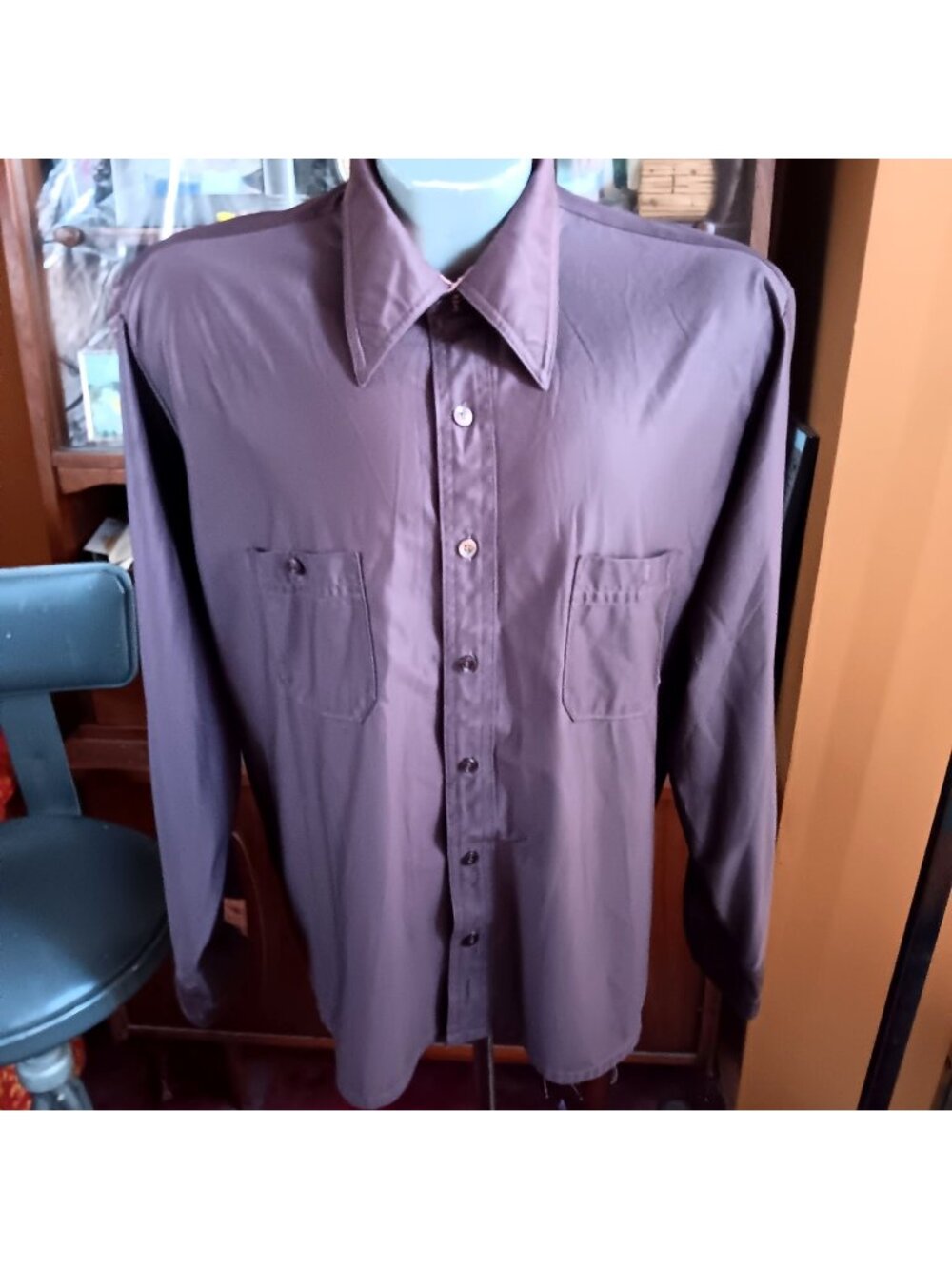 1970's Arrow Fairfield Vintage Menn's large Shirt Knit Brown Button-Up Shiny